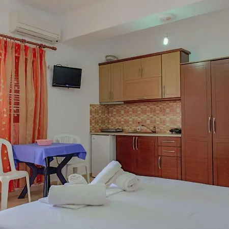 Kel Studio Ksamil