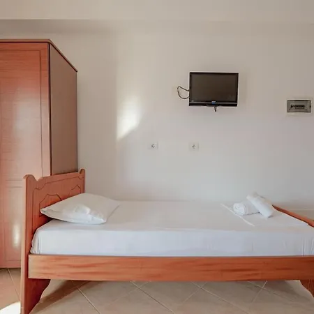 Kel Studio Ksamil